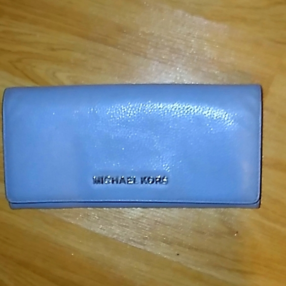 Micheal kors wallet - Picture 1 of 2